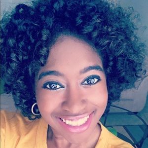 Meet your Posher, Kyra